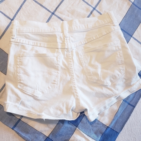 🪴BOGO FREE🪴 Abercrombie High Rise Denim Short Size 0/25 - Picture 3 of 4